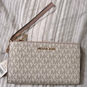 MK wallet